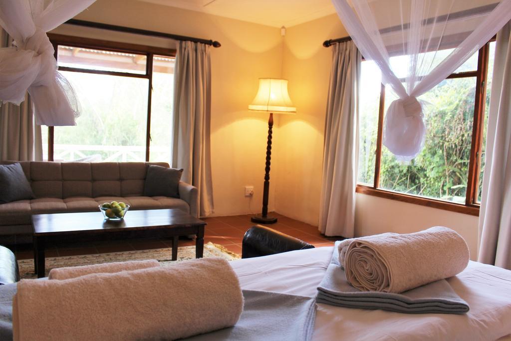Umlambo River Lodge Kirkwood Bagian luar foto